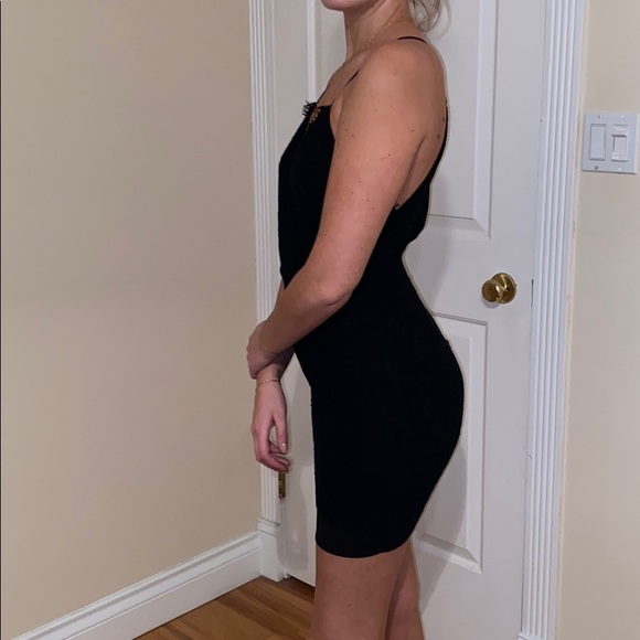 Black lace mini dress - Picture 3 of 3